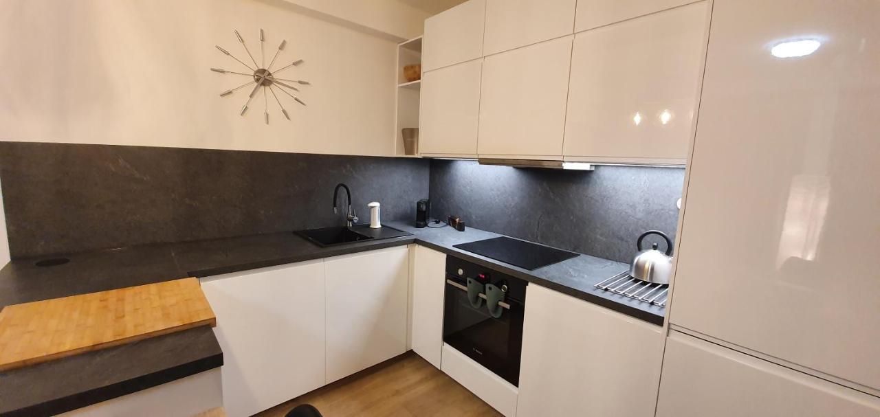 Apartman Nerudovka D 104, Finska Sauna, Garazove Stani Loučná pod Klínovcem Exterior foto